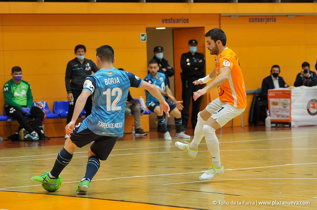 210418_INTER_73470