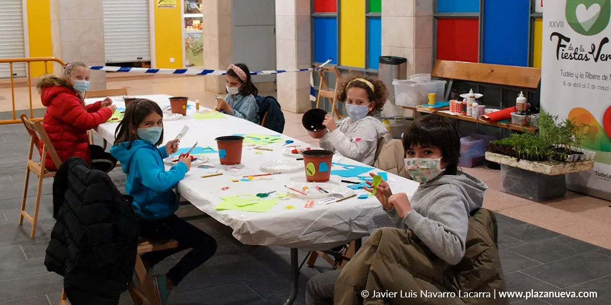 Taller de jardiner&iacute;a infantil 2