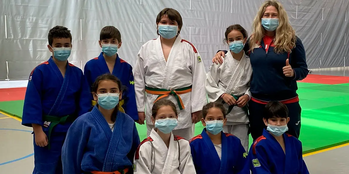 Ribera Navarra con su entrenadora, Maika Burgaleta