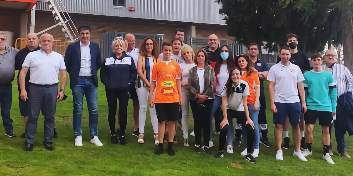 Los voluntarios disfrutaron de una comida de hermandad
