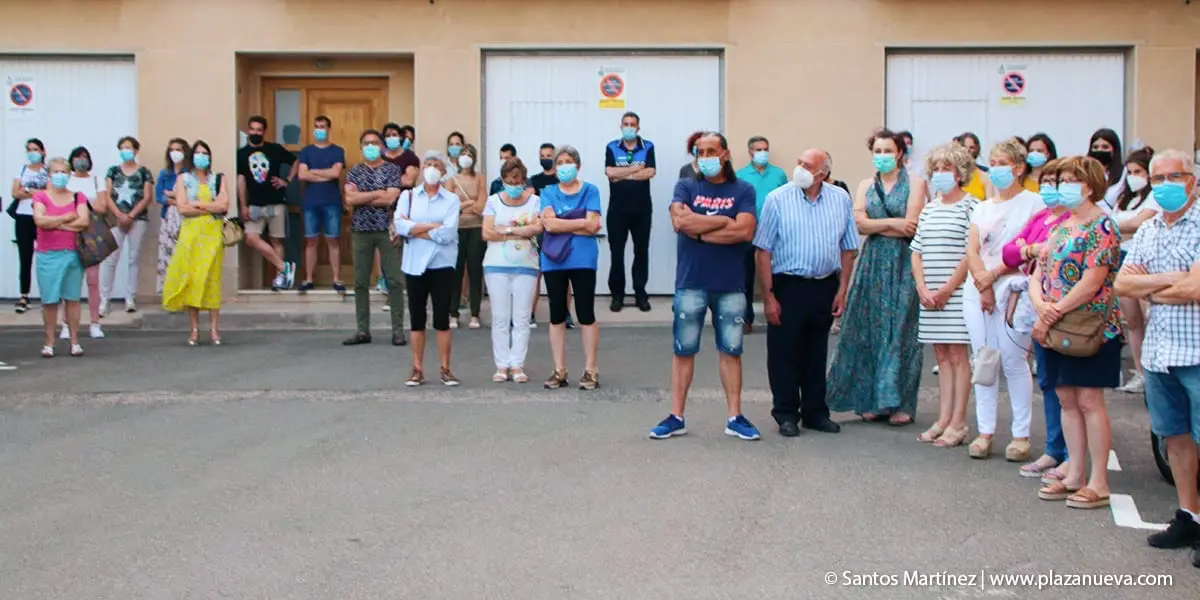 Concentraci&oacute;n violencia machista en Murchante 4