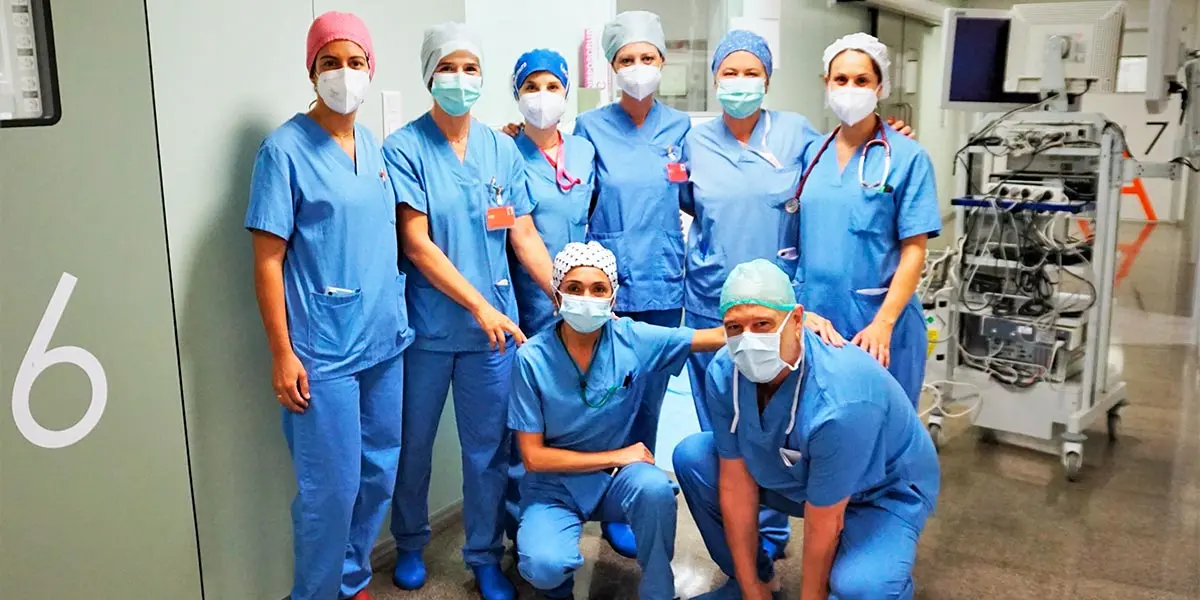 Vanesa Segura, Olga Sanz, Luc&iacute;a Arnedo, Virginia Echavarren, Amaya Falces, Yolanda Dur&aacute;n, Alicia Olloqui y Joseba Eguilaz
