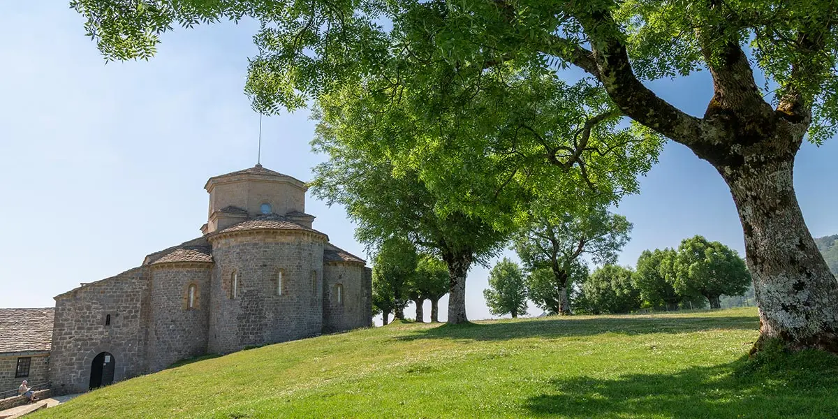 Santuario de San Miguel de Aralar