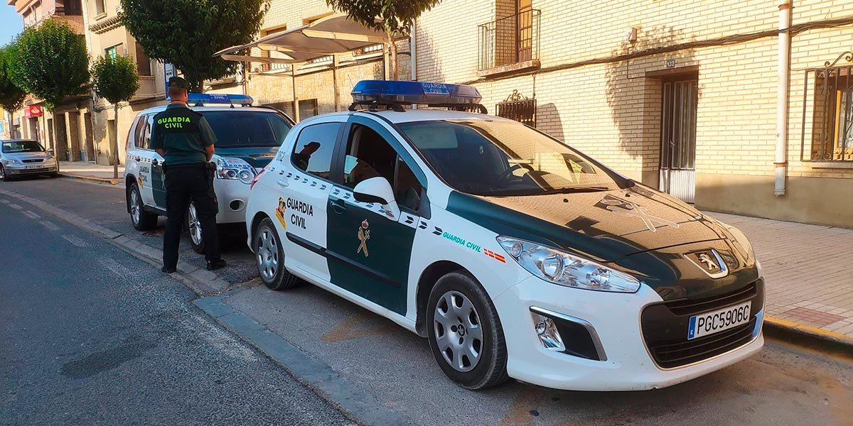 Agentes de la Guardia Civil de Navarra se encontraban realizando labores preventivas de seguridad en Valtierra