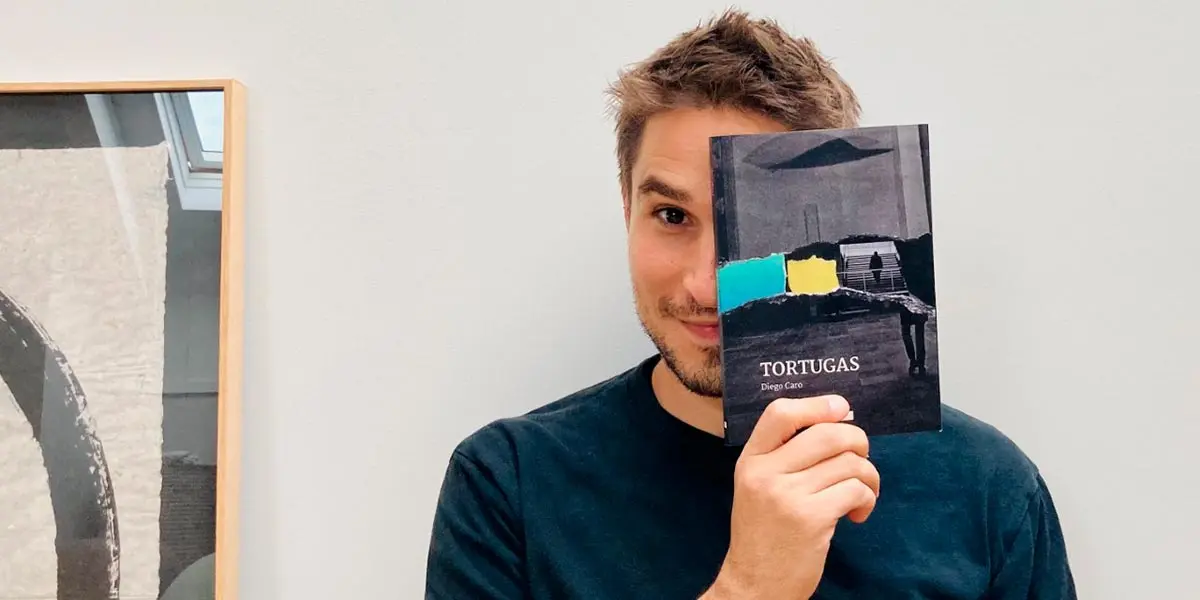 Diego Caro con su novela Tortugas