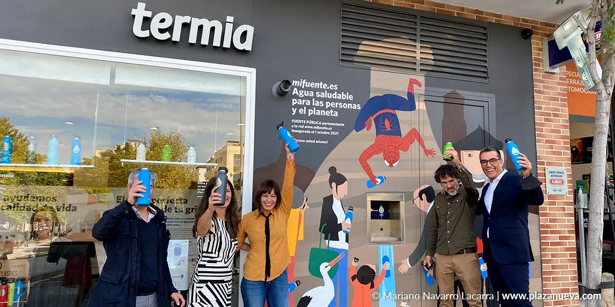 Inauguraci&oacute;n fuente Termia 4