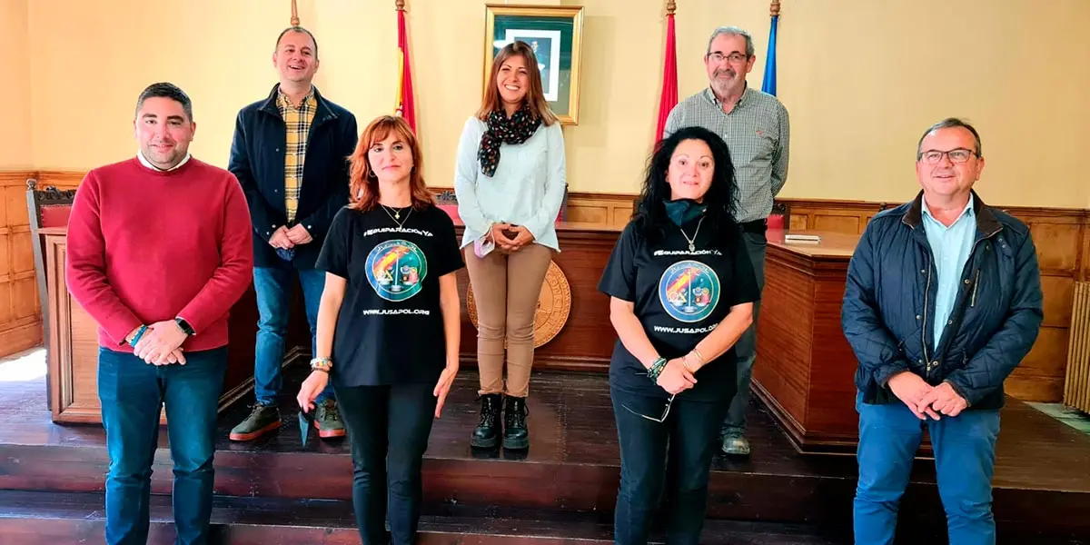 Sergio Vitas, alcalde de Fusti&ntilde;ana; Mayte Espinosa, alcaldesa de Bu&ntilde;uel; Gustavo Rodr&iacute;guez, Alcalde de Cabanillas; Tirso Calvo, alcalde de Ribaforada; Marta (Jusapol Social); Mar&iacute;a Jos&eacute; (Jusapol Social); Fernando Sierra, Alcalde de Cortes