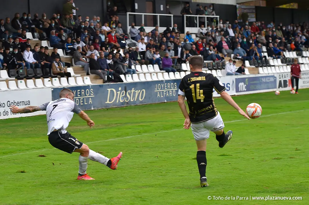 211030_LEONESA_26733