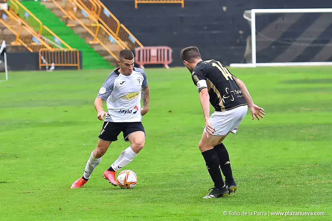 211030_LEONESA_26822