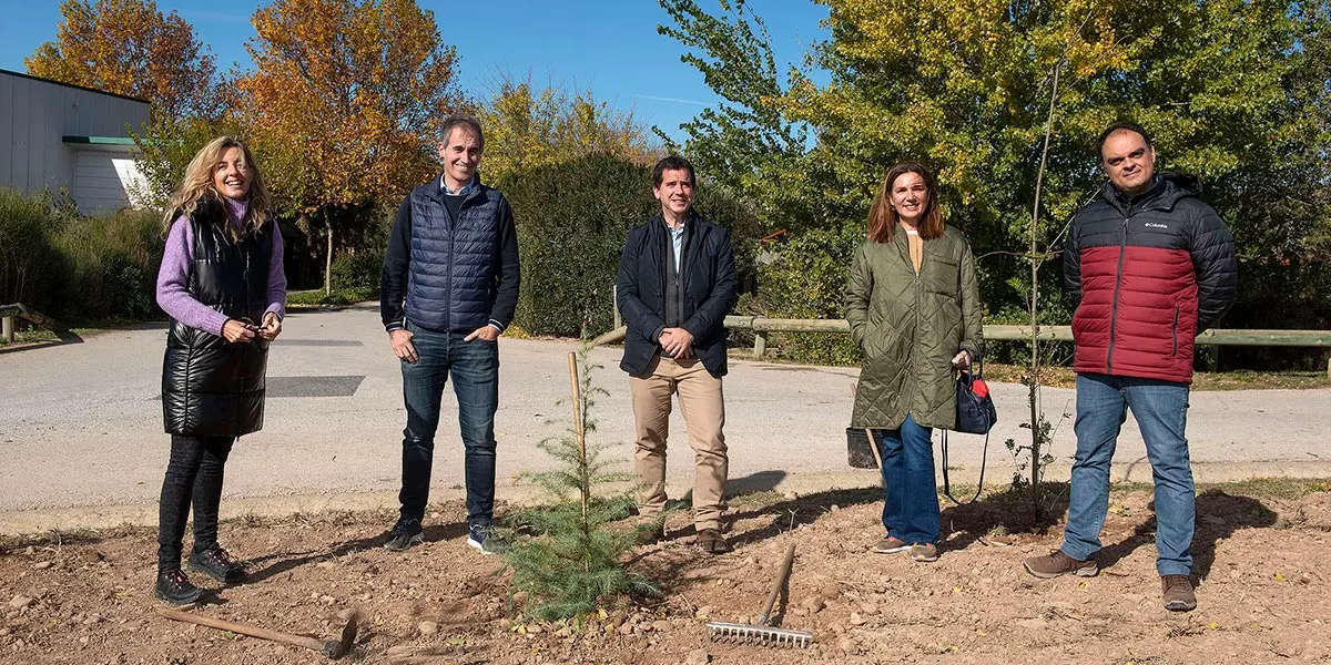 Cristina Amor&oacute;s, Zen&oacute;n V&aacute;zquez, Mikel Irujo, Mar&iacute;a Eugenia Lecumberri y Rub&eacute;n Gonz&aacute;lez