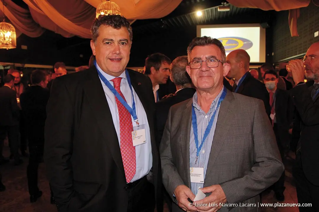 F&eacute;lix Guindul&aacute;in (Jofemar) y Jos&eacute; &Aacute;ngel Rodr&iacute;guez Arregui (Agenor)