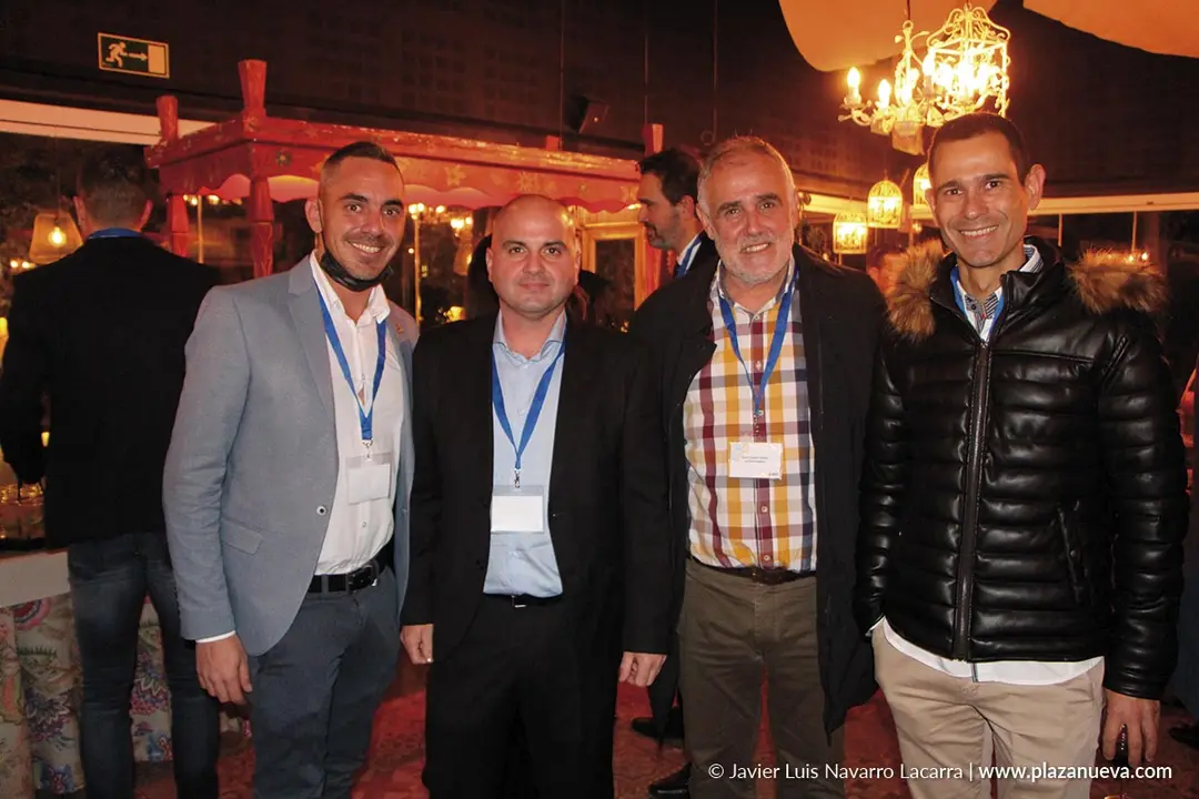 H&eacute;ctor Villada (Excavaciones H&eacute;ctor VIllada), David Lafuente (Automatizaciones Lamuce), Javier Ram&iacute;rez (Asesor&iacute;a Ram&iacute;rez) y Diego Royo (Merkor)