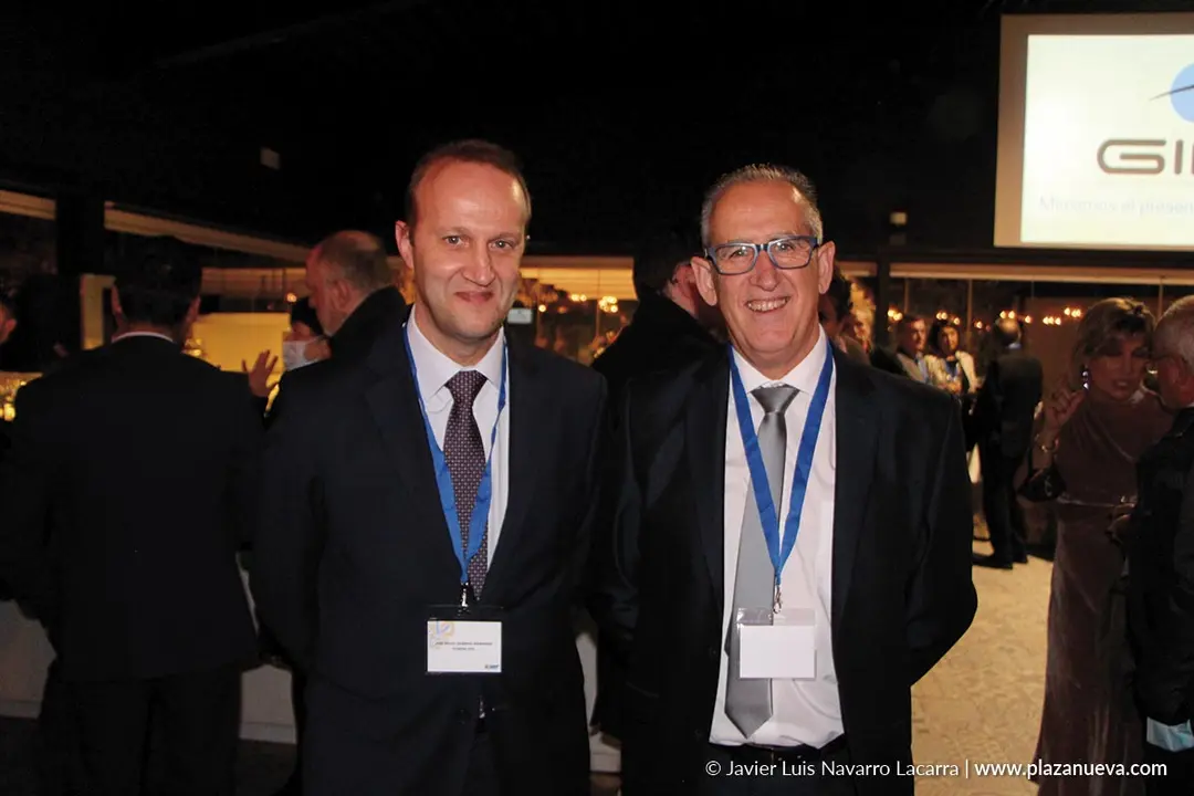 Jos&eacute; Miguel Barbero (Guardia Civil) y Juan Cruz Ruiz (Polic&iacute;a Local Tudela)