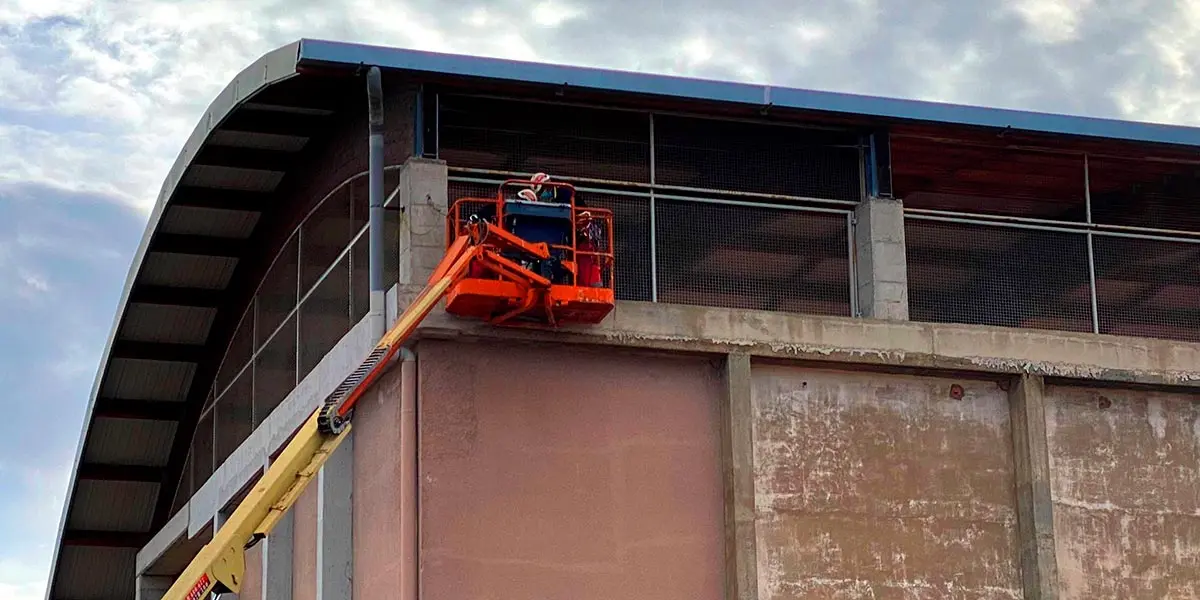 Reparaci&oacute;n fronton de Corella