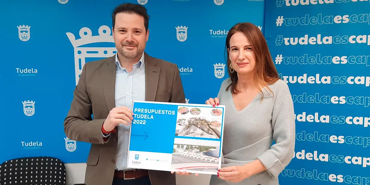 El alcalde de Tudela, Alejandro, ha presentado junto a la edil de Hacienda, Irene Royo el borrador de presupuesto para 2022 calific&aacute;ndolo como &ldquo;el de la acci&oacute;n, las inversiones y la modernizaci&oacute;n integral de servicios e infraestructuras&rdquo;