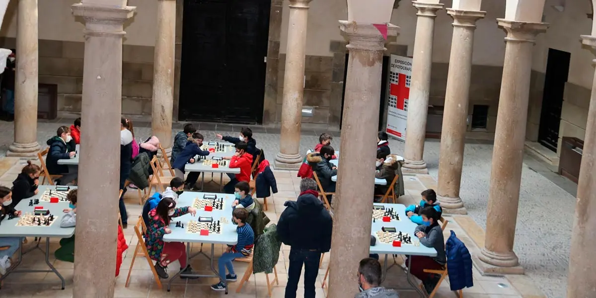 El Palacio de los Castejones de &Aacute;greda fue el escenario deI torneo infantil de ajedrez