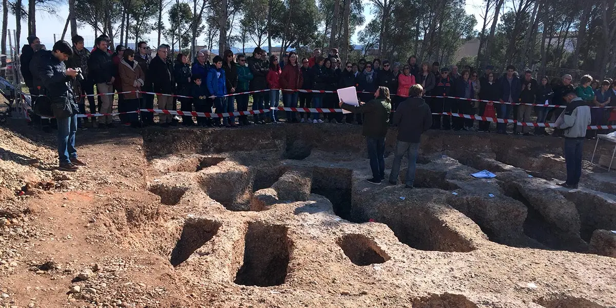 Necr&oacute;polis Torre Monreal