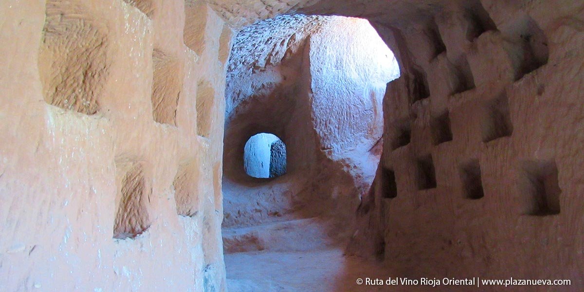 Cueva del Ajedrezado en Santa Eulalia Somera 1