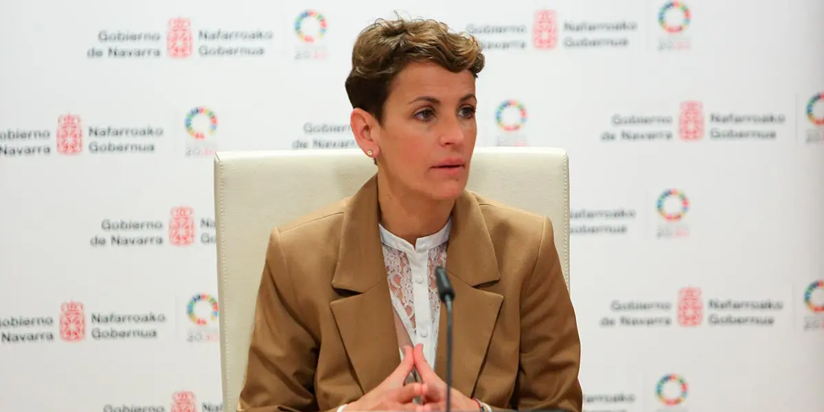La Presidenta Chivite durante una intervenci&oacute;n