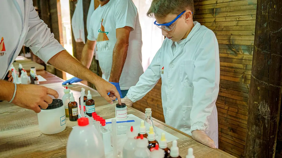 Campamento cient&iacute;fico en Sendaviva