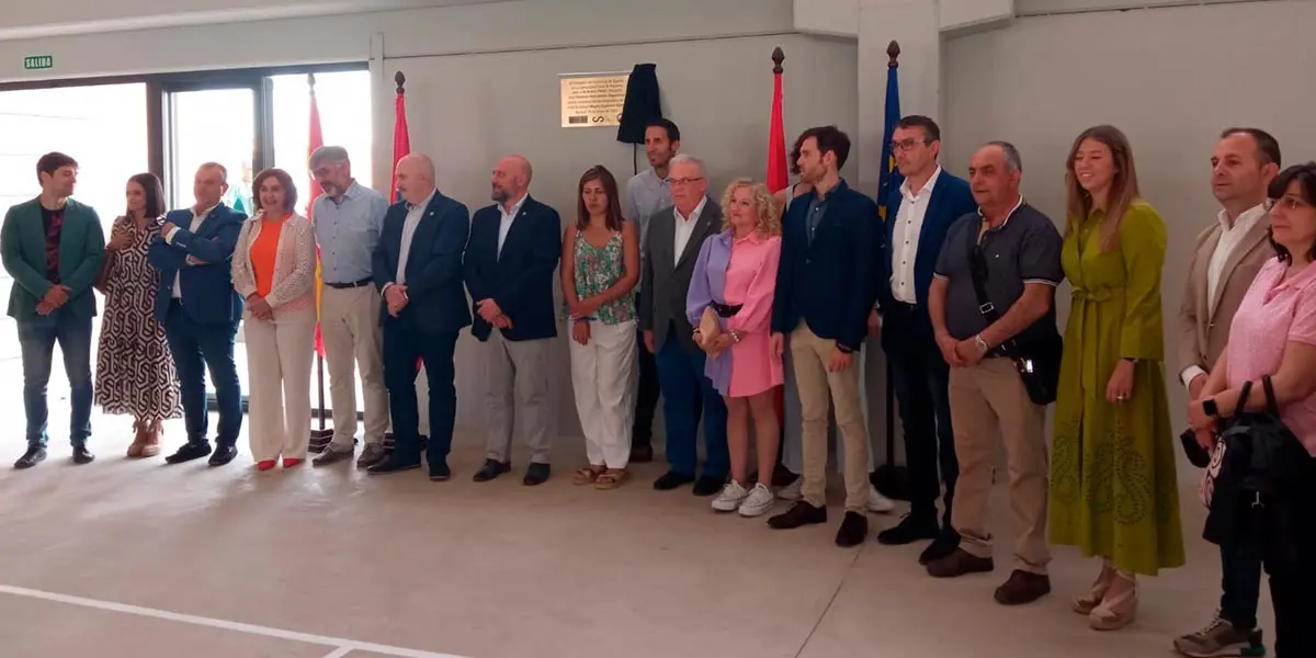 Inauguraci&oacute;n polideportivo Bu&ntilde;uel 1
