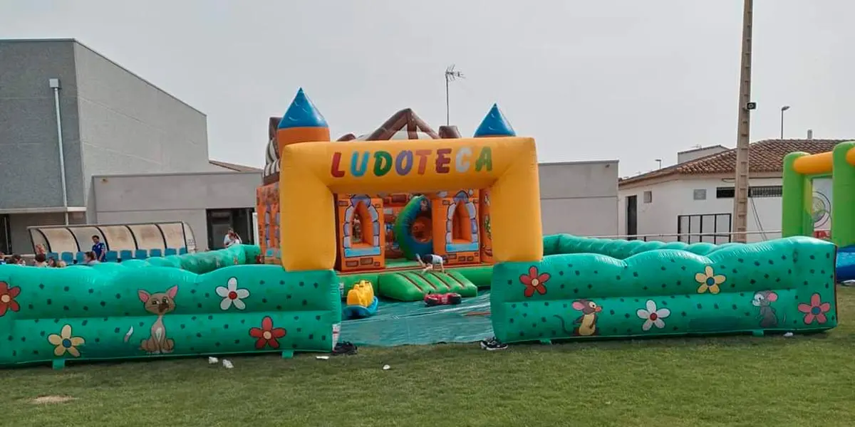 Inauguraci&oacute;n polideportivo Bu&ntilde;uel 6