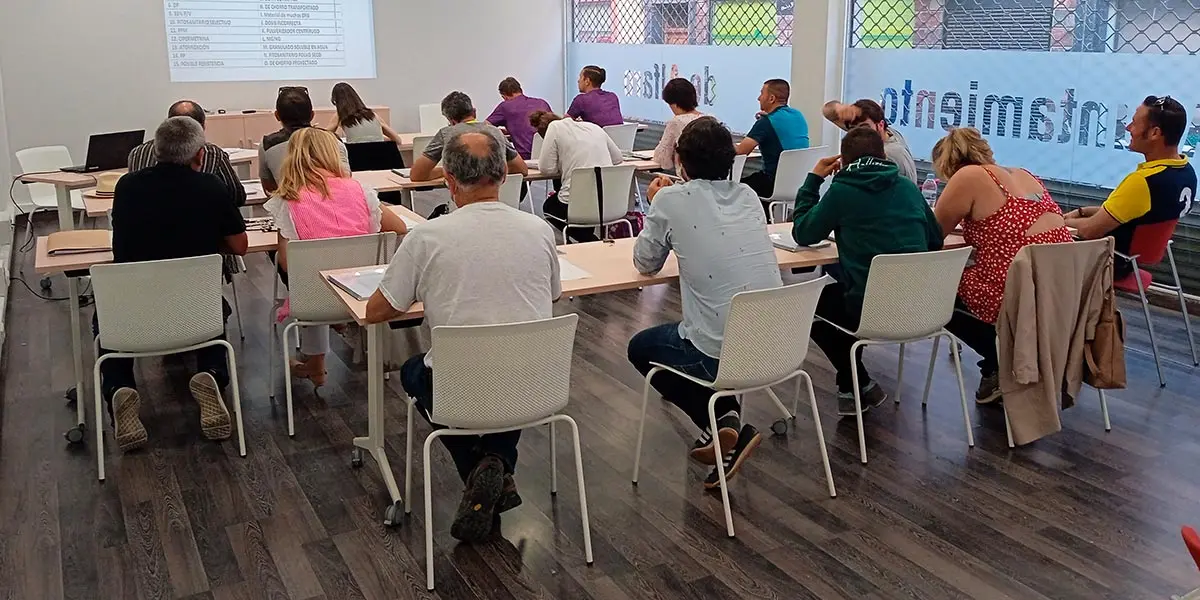 Curso fitosanitario en Alfaro al que acudieron unas 35 personas