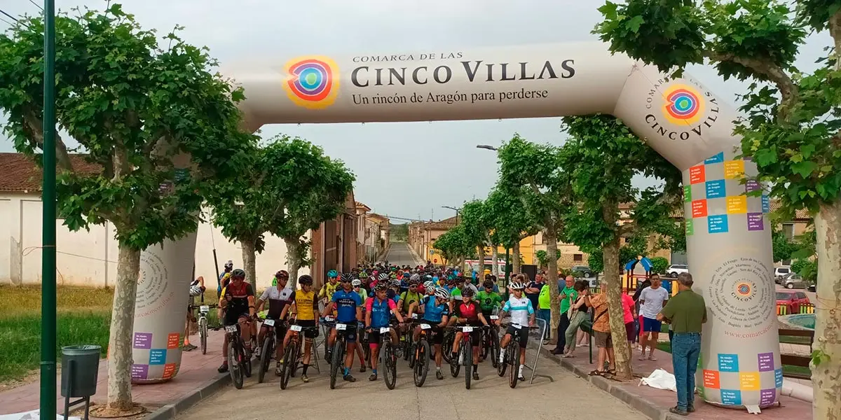 Salida de la Carrera BTT Milhombres