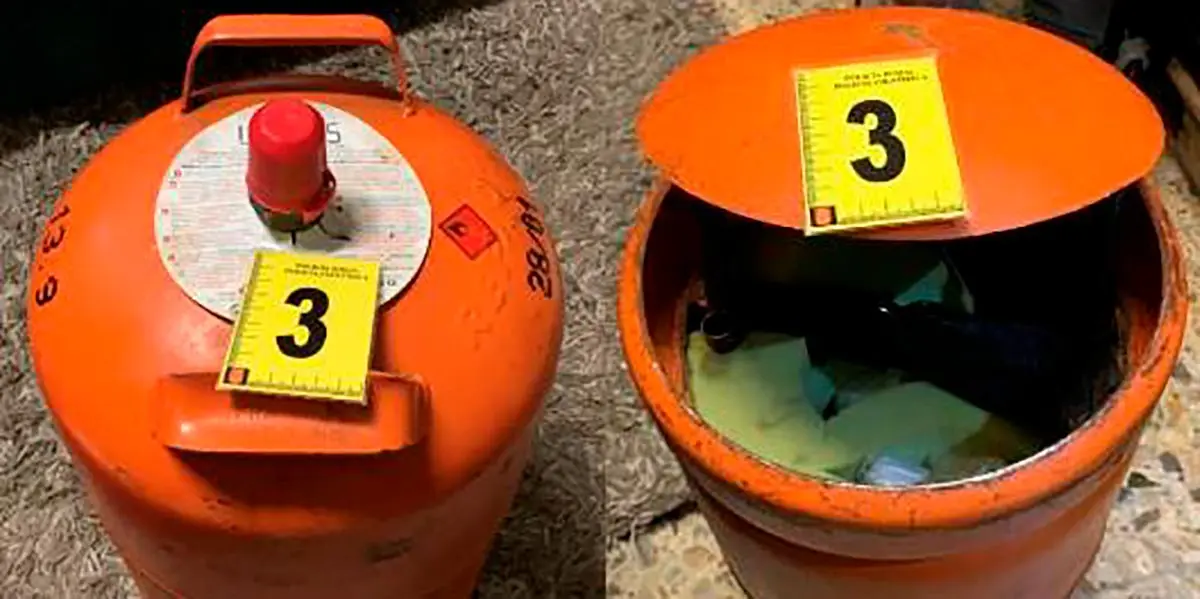 Coca&iacute;na escondida Polic&iacute;a Foral 2