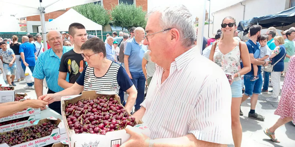 D&iacute;a de la Cereza de Milagro 8