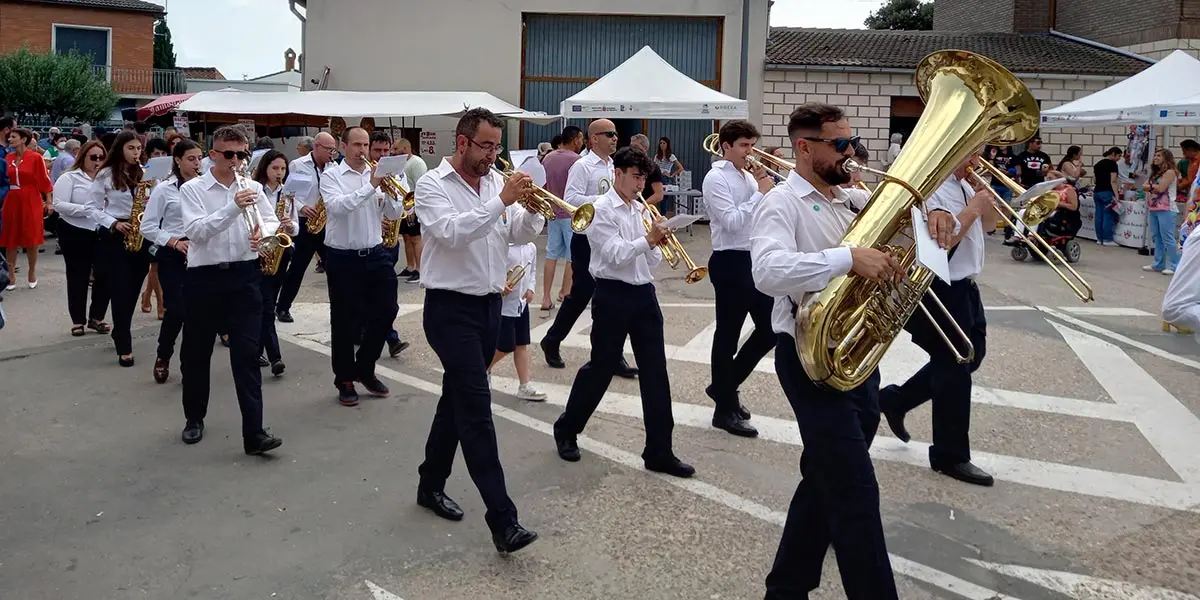 D&iacute;a de la Cereza de Milagro 15