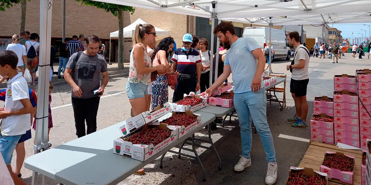 D&iacute;a de la Cereza de Milagro 21