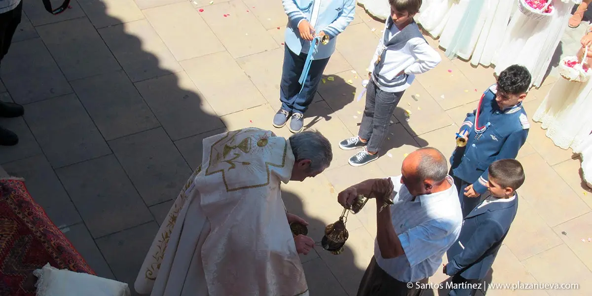 Procesi&oacute;n del Corpus en Murchante 4