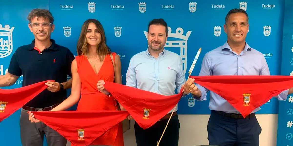 Lanzadores cohete fiestas Tudela Santa Ana 2022