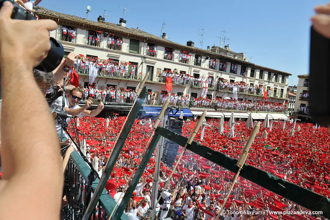 Cohete Fiestas de Tudela 2022 - T18