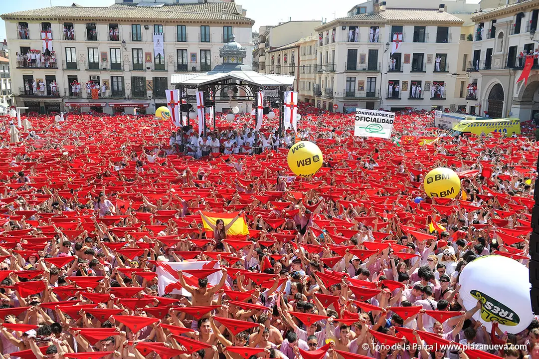 Cohete Fiestas de Tudela 2022 - T
24
