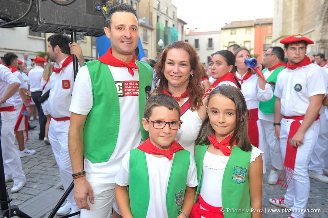 Imposici&oacute;n pa&ntilde;uelo rojo a Santa Ana, Fiestas Tudela 2022 - 1