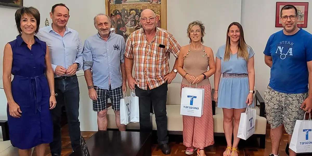 El Ayuntamiento entrega una subvenci&oacute;n de 6.000 euros a cada pe&ntilde;a de Tarazona por ser &ldquo;motor de las fiestas&rdquo;