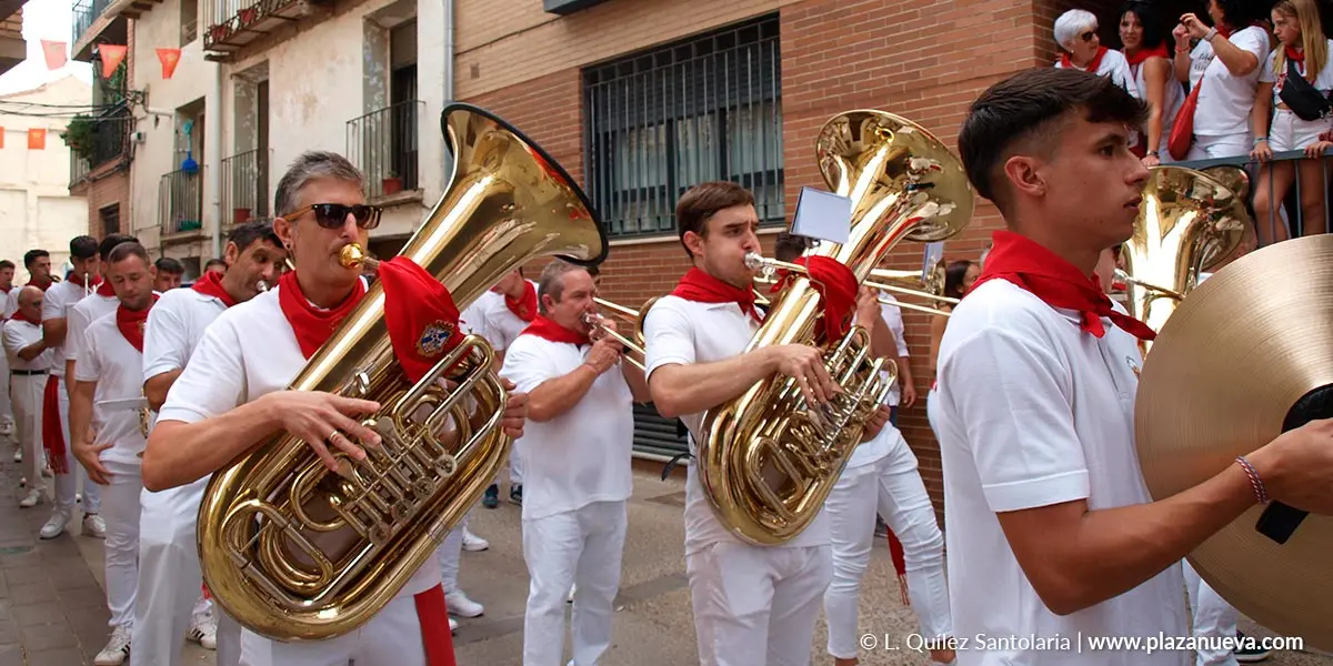Cintru&eacute;nigo Fiestas 2022 Cohete 35