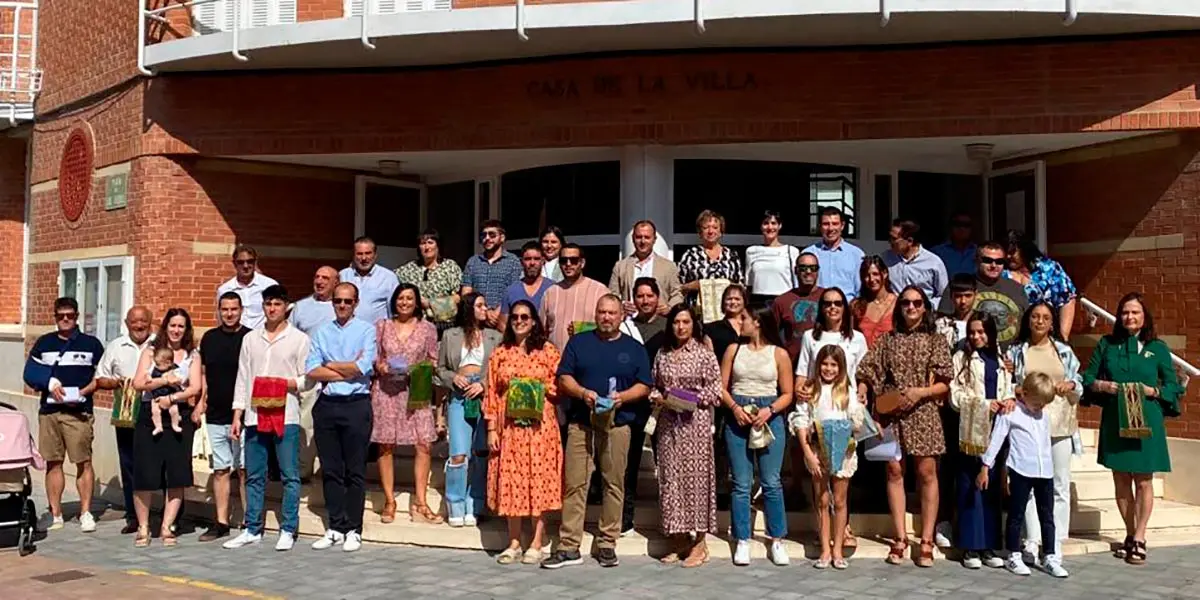Fusti&ntilde;ana Virgen de la Paz 2022 colecta 1
