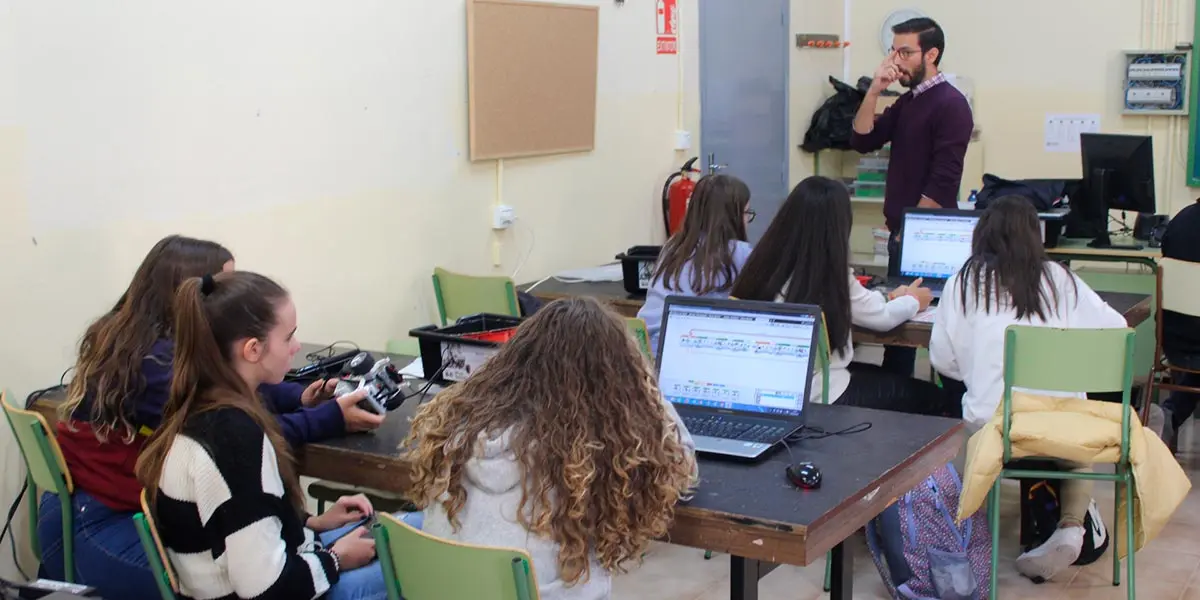 Cinco Villas talleres rob&oacute;tica 2