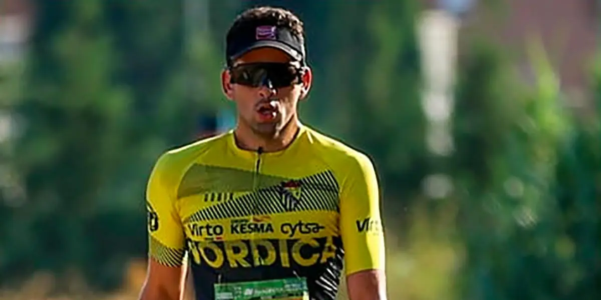 Pedro Romero pertenece al club de marcha n&oacute;rdica Pablo Ariza de Azagra