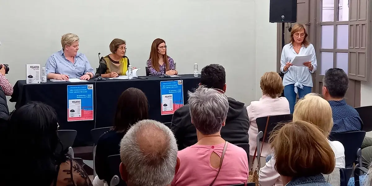 Presentaci&oacute;n del libro Relatos intensos con aroma de caf&eacute;