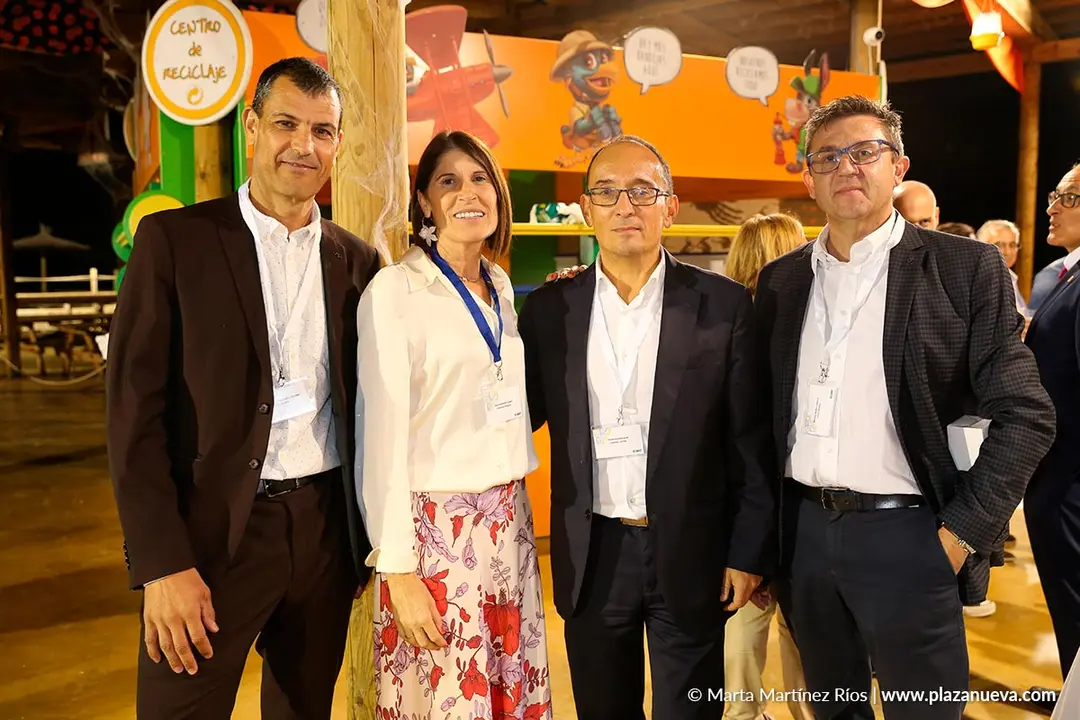 Fran Legal (Caja Laboral), Rosa Guerrero (Forjados Orgues), C&eacute;sar Nicuesa (Caja Laboral) y Manuel Romeo (Caja Laboral)