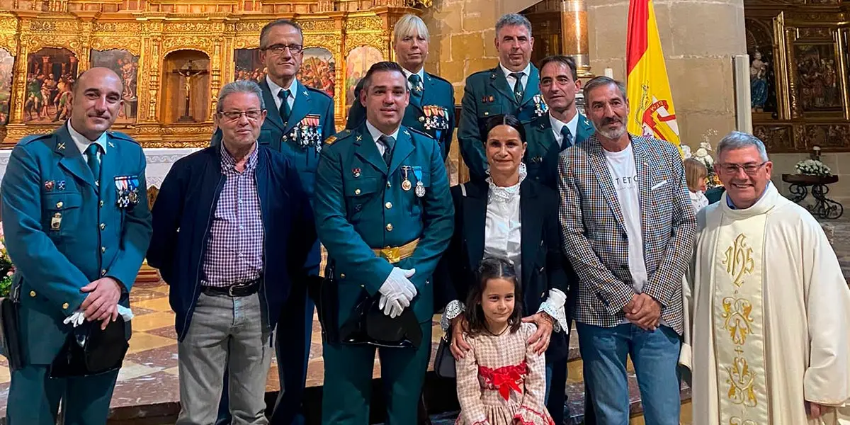 Guardia Civil en la Parroquia San Juan Bautista