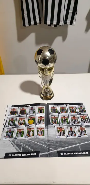 F&uacute;tbol Alesves 8