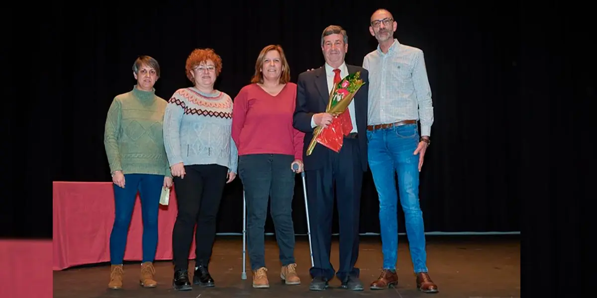 Corella homenje Joaqu&iacute;n Catal&aacute;n
