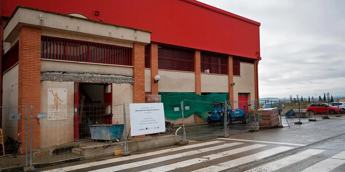 Arguedas obras polideportivo