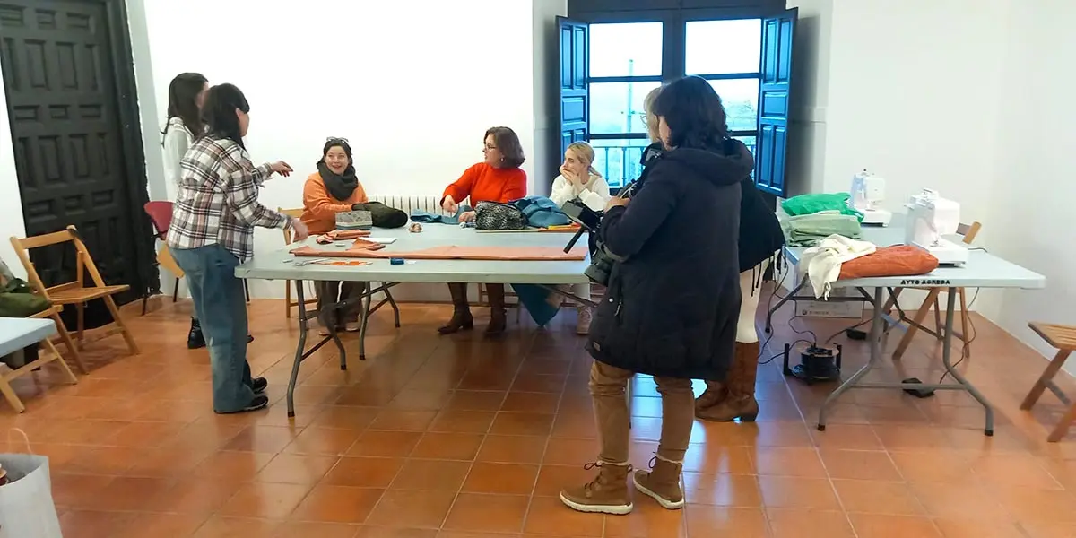 Taller de costura medieval en &Aacute;greda 6