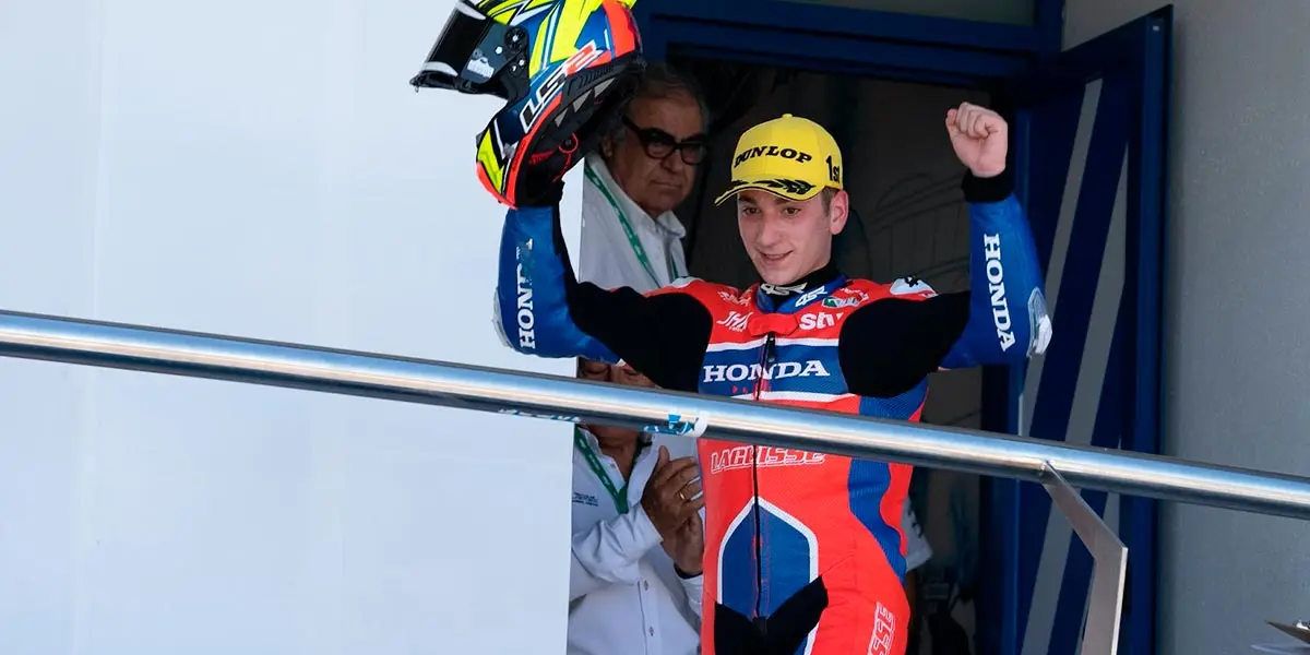 Unai Orradre primero en Superstocks